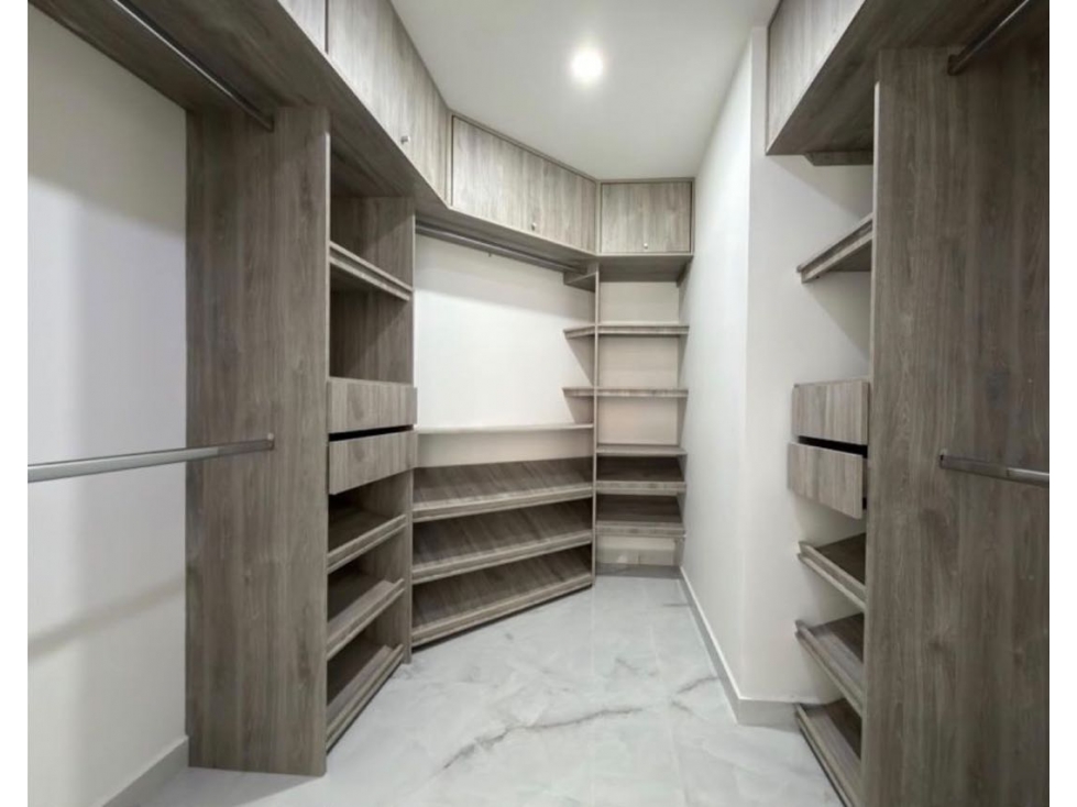 Venta Apartamengto Loma del Indio parte baja — foto 5