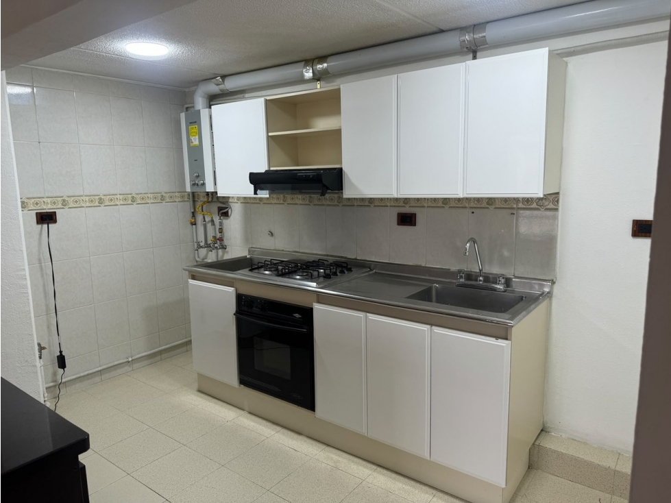 Venta Apartamento 135 m2, 4 hab, 3 b, 1 g, Toberin, Usaquen — foto 3