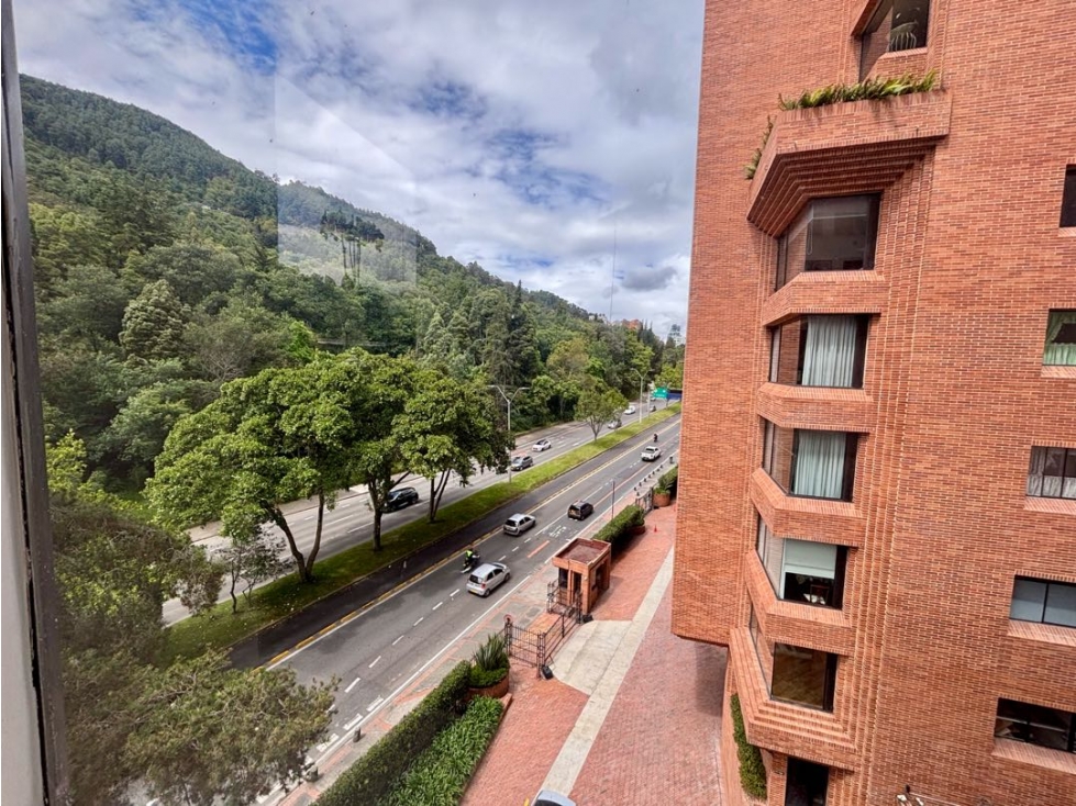 VENTA APARTAMENTO 200m2 VISTA CERROS REMODELADO EXTERIOR CHICO