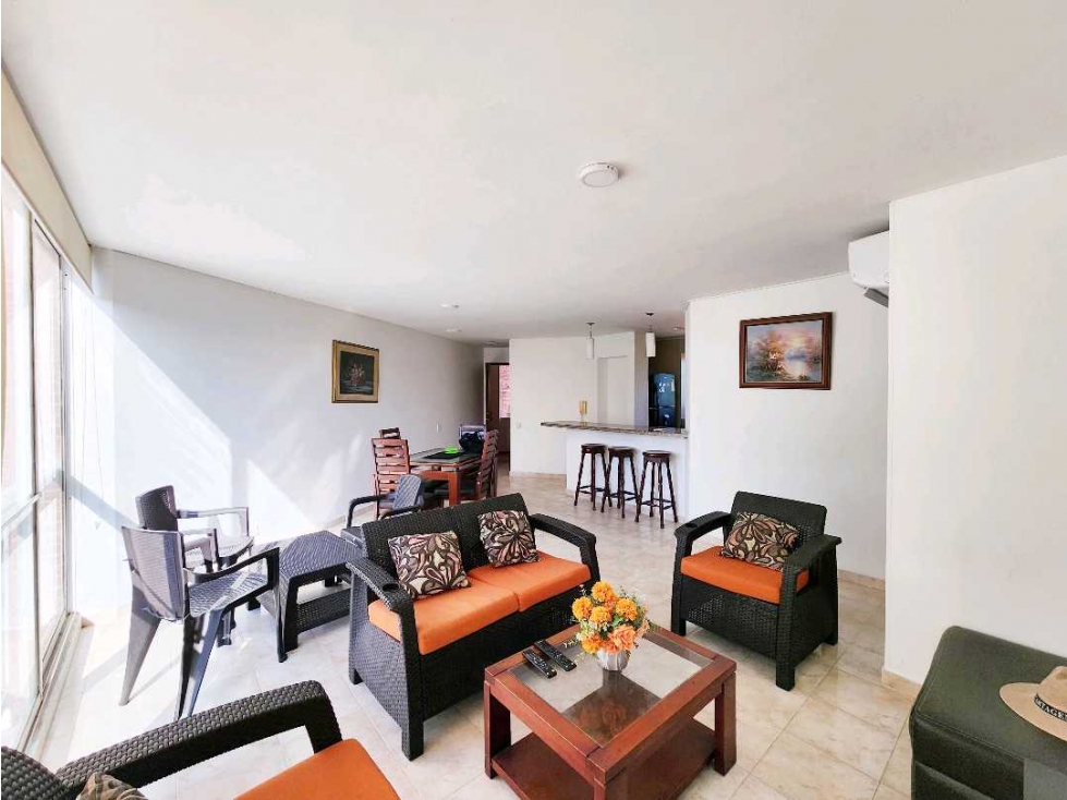 VENTA APARTAMENTO 2 ALCOBAS EDIFICIO PUERTO AZUL BOCAGRANDE CARTAGENA