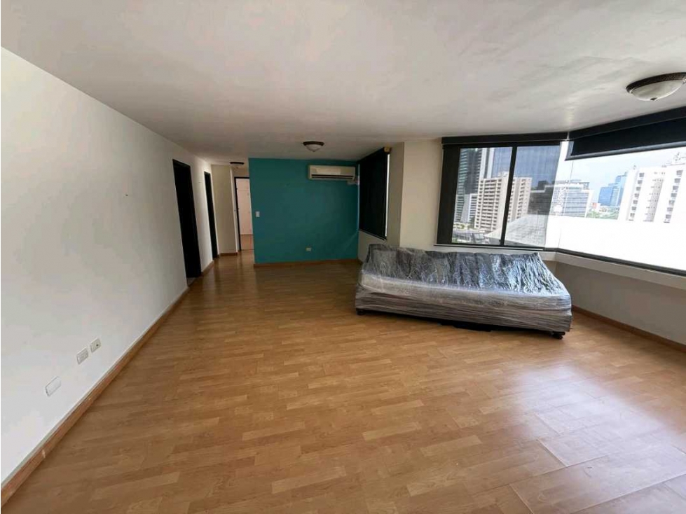 VENTA APARTAMENTO 2 RECAMARAS OBARRIO PH CANCUN CP — foto 2