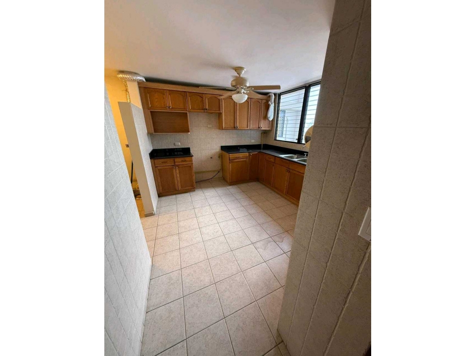 VENTA APARTAMENTO 2 RECAMARAS OBARRIO PH CANCUN CP — foto 3