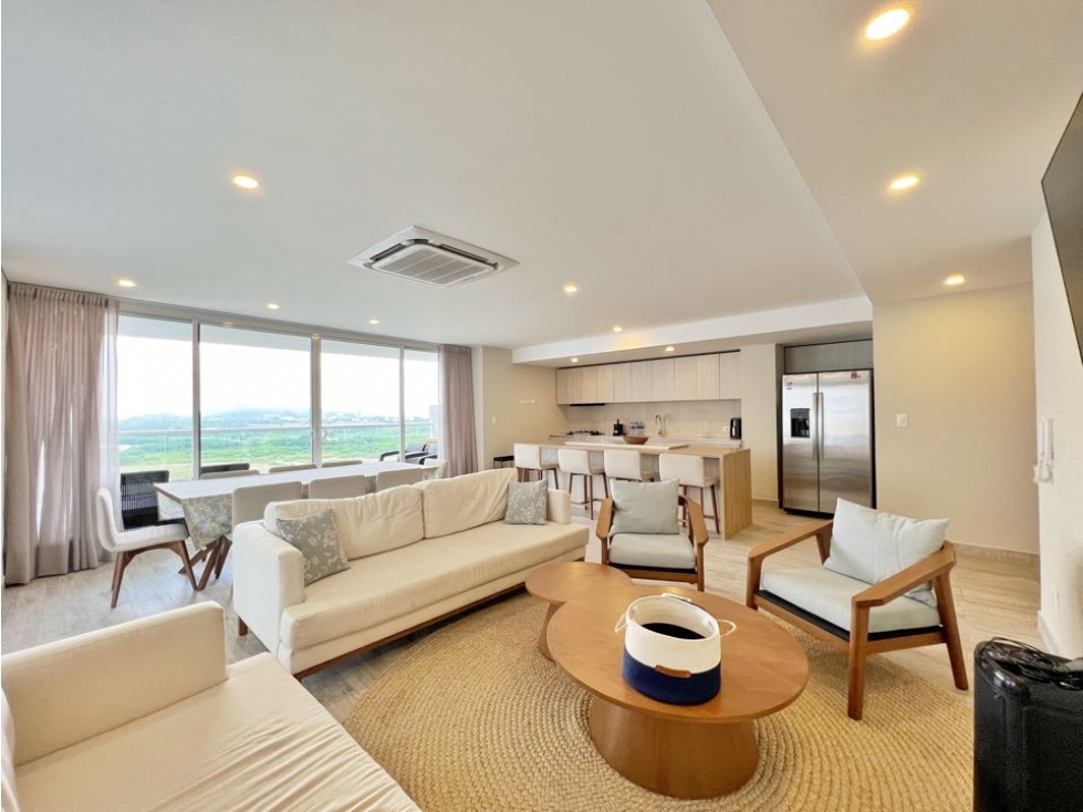 Venta apartamento 3 alcobas + estudio en Edificio Dominique Cartagena