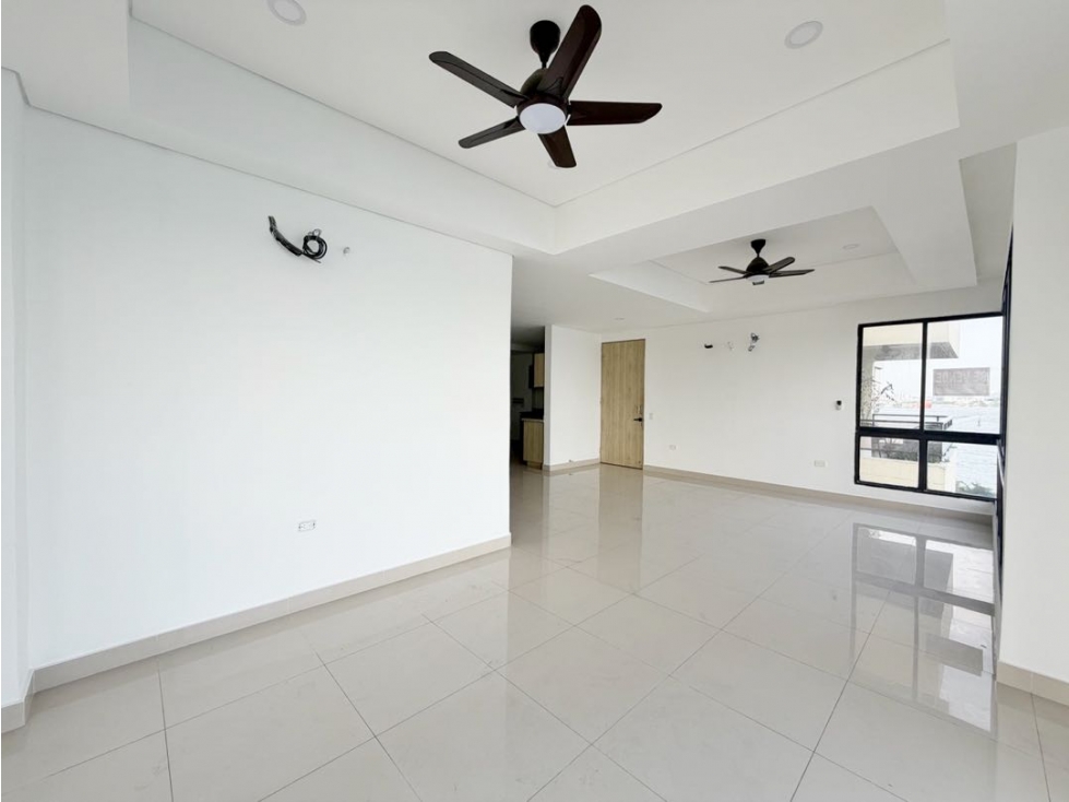 Venta apartamento 3 alcobas + estudio Edificio Valparaíso Bocagrande — foto 2