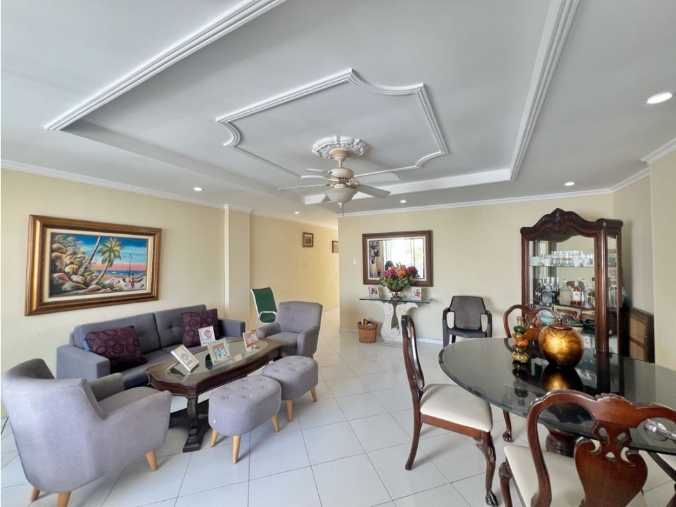 VENTA APARTAMENTO 3 ALCOBAS Edificio Isla Carez pie de la popa