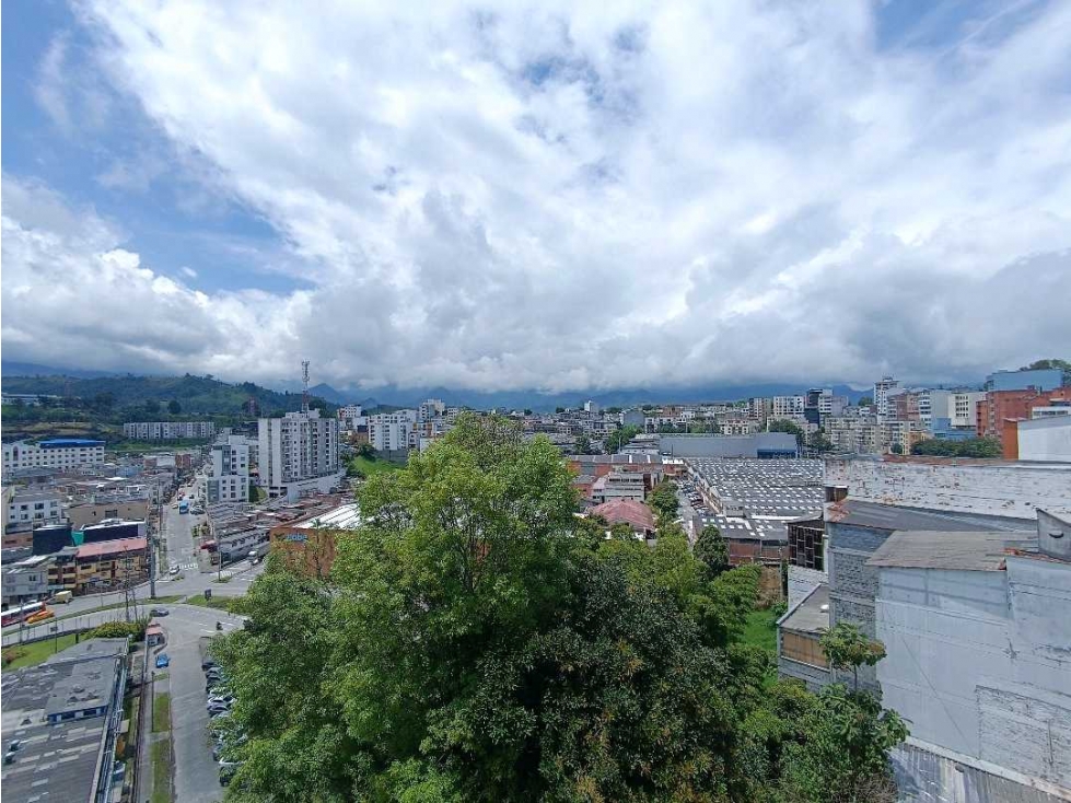 Venta Apartamento 3 Niveles 4 alcobas Milán Manizales — foto 3