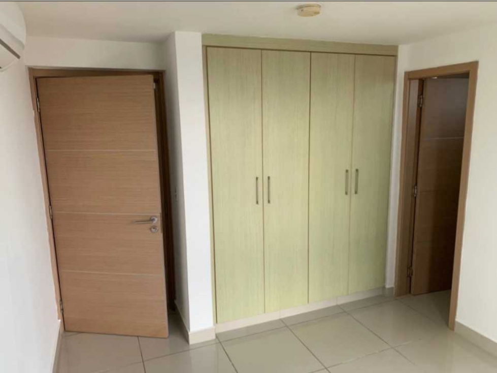SE VENDE APARTAMENTO EN VIA ESPAÑA PH TORRES DE CASTILLA — foto 6