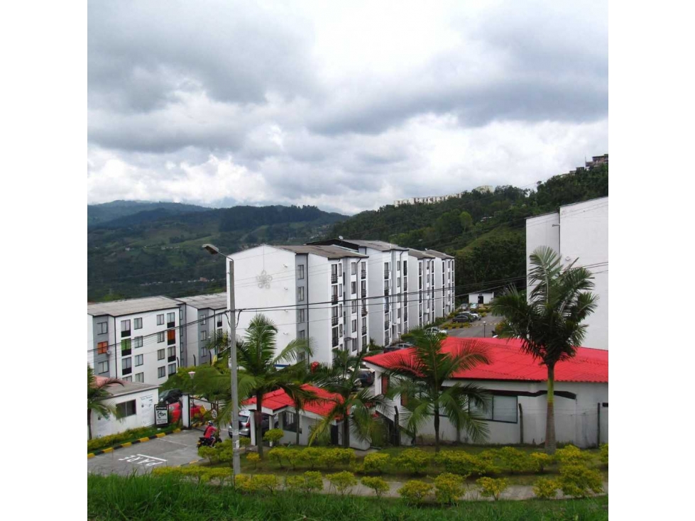 Venta Apartamento 4 alcobas Conjunto Cerrado Via La Linda Manizales
