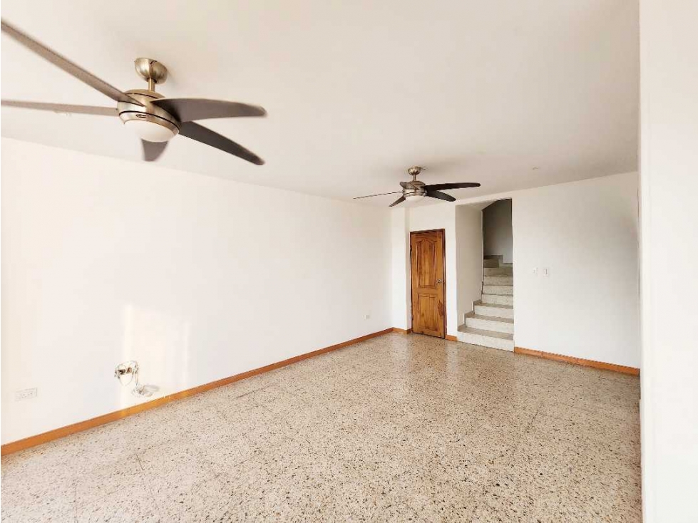 VENTA APARTAMENTO 4 ALCOBAS DÚPLEX PIE DE LA POPA CARTAGENA — foto 2