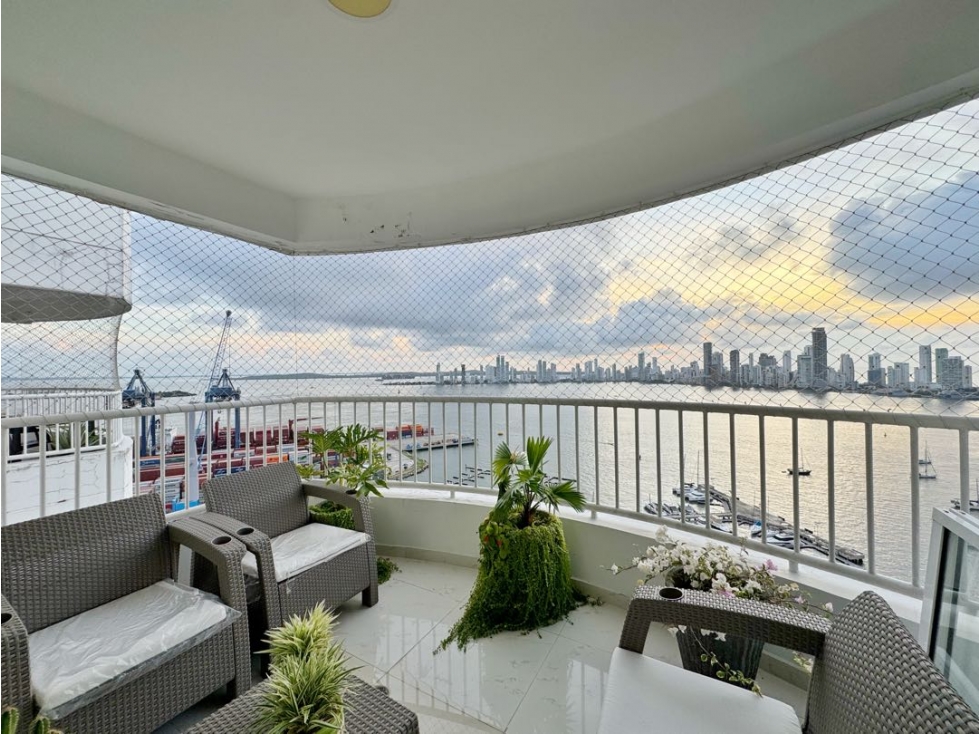 Venta apartamento 4 alcobas + estudio en Vista Bahía Manga Cartagena — foto 2