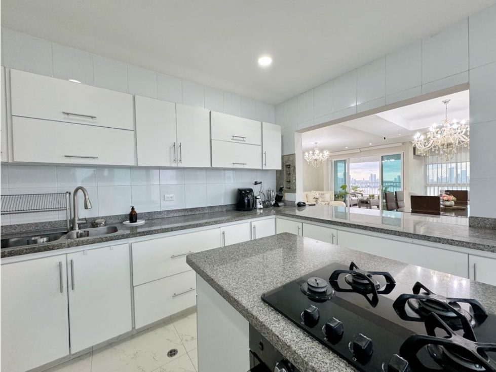 Venta apartamento 4 alcobas + estudio en Vista Bahía Manga Cartagena — foto 4