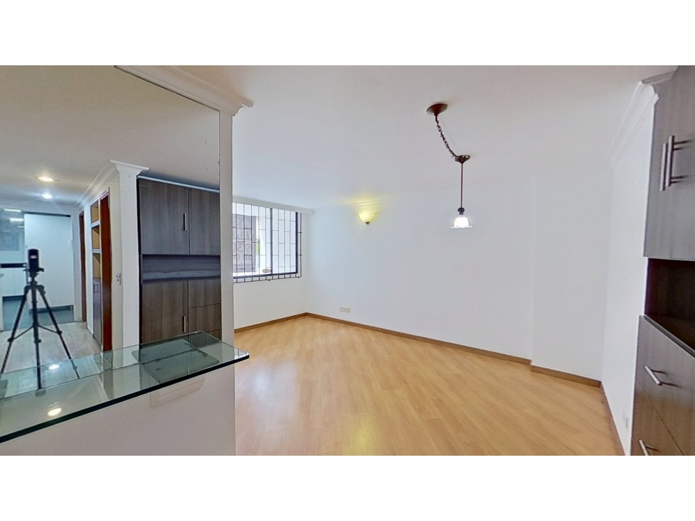 Venta Apartamento 60 m2, 1 hab, 2 b, 1 g, Santa Barbara, Usaquen — foto 2