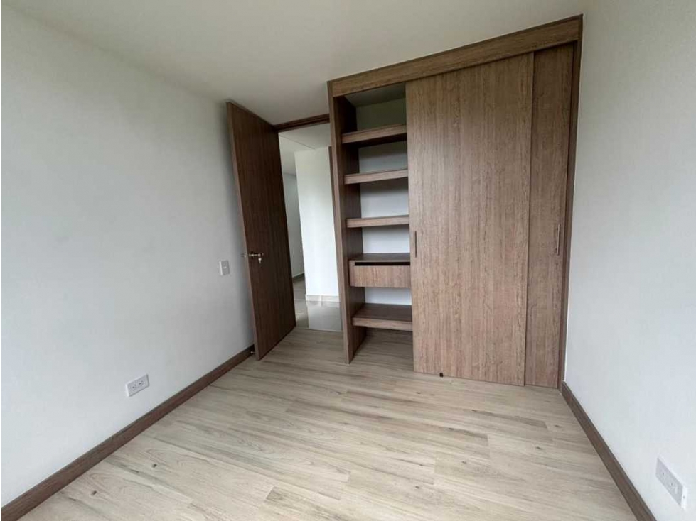 Venta apartamento 61m2, La Estrella, unidad completa — foto 5