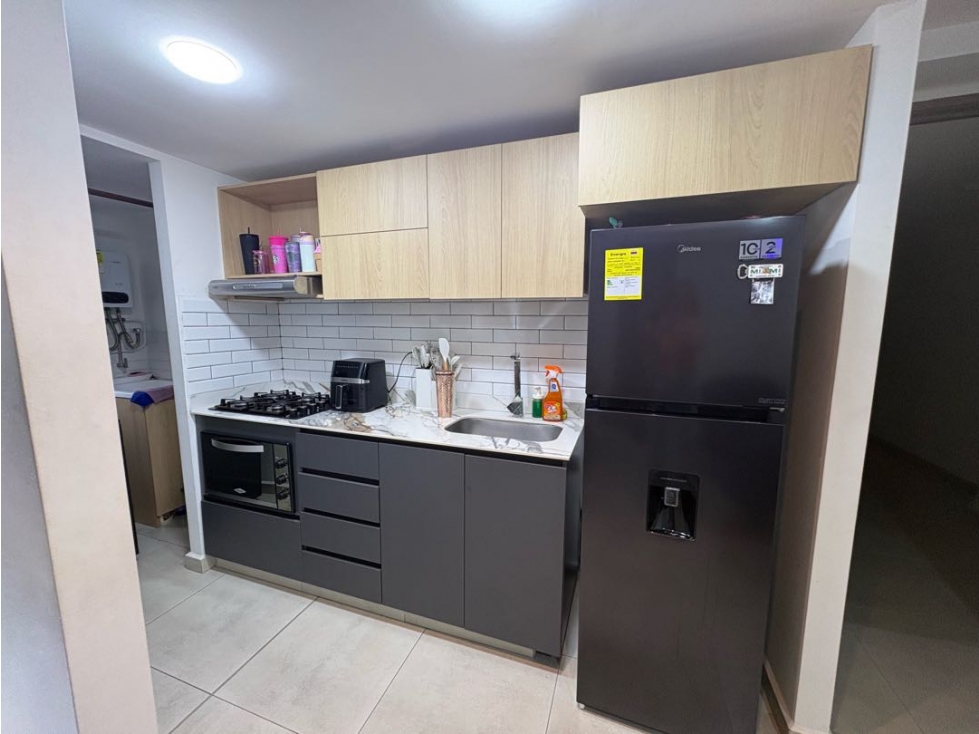 Venta apartamento al frente de Fabricato con parqueadero de carro — foto 4