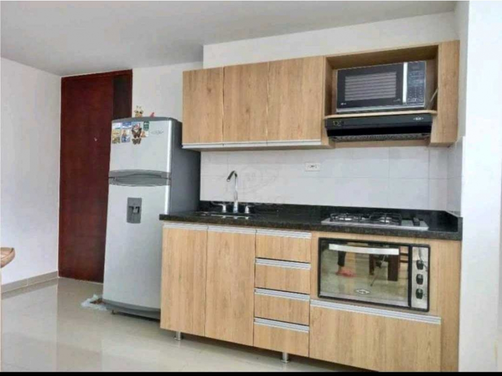 Venta apartamento 65m2 Sabaneta, Antioquia, unidad completa