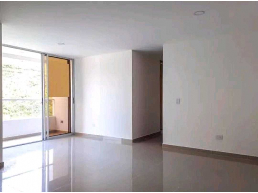 Venta apartamento 65m2 Sabaneta, Antioquia, unidad completa — foto 2