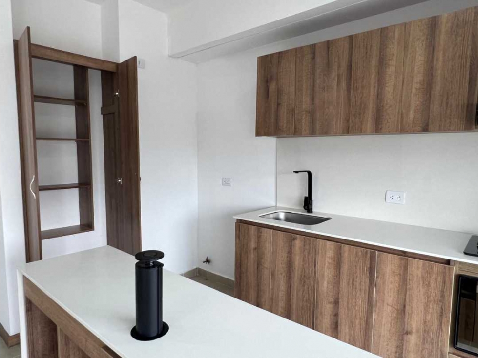 Venta apartamento 78m2, zona plana sector Pan de Azúcar, Sabaneta — foto 2