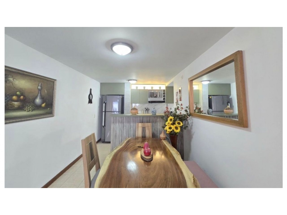 Venta apartamento 82.4m2 con parqueadero en parte plana Sabaneta — foto 2