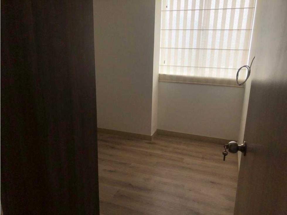 Venta apartamento 85m2, zona plana Sabaneta, piso alto, 2 parqueaderos — foto 5