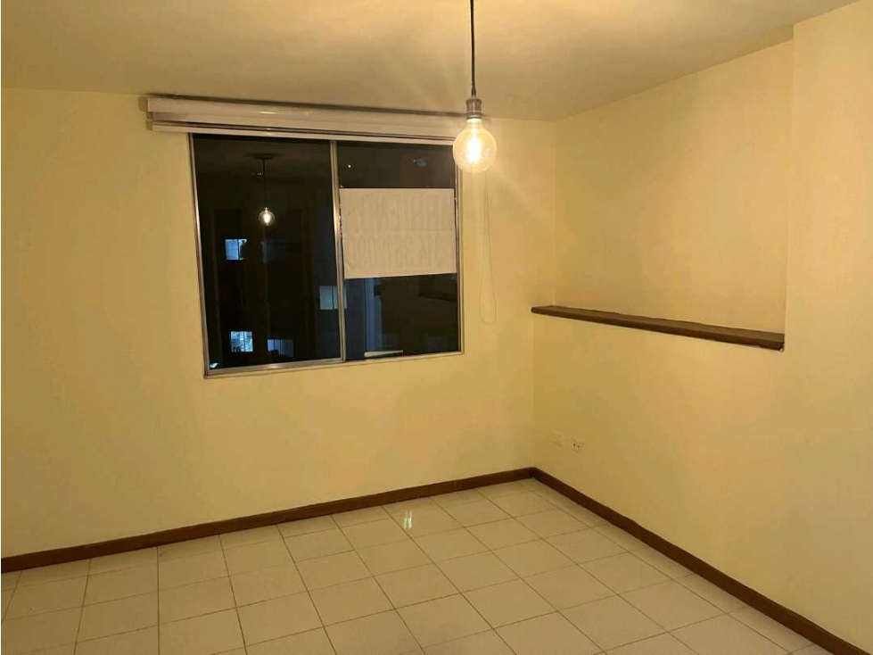 Venta apartamento, 86m2, Loma de San Julián, Poblado, para remodelar — foto 5