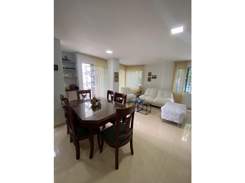 Venta apartamento 90 mtr2 con parqueadero privado en cabañas — foto 3