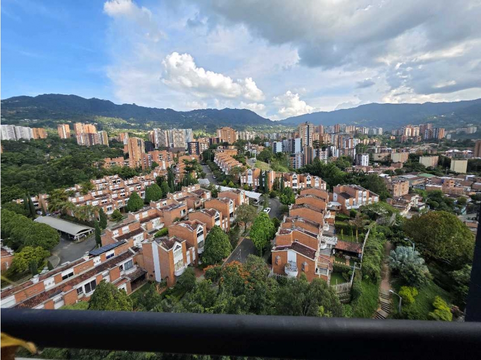 VENTA APARTAMENTO ABADIA PARTE ALTA ENVIGADO UNIDAD COMPLETA