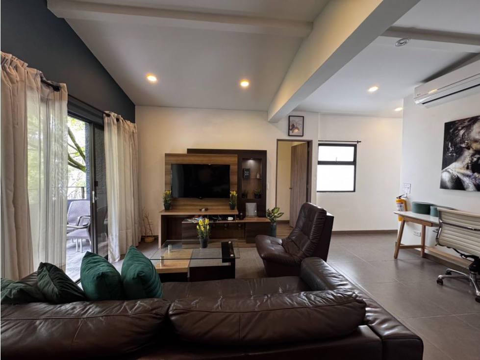 VENTA APARTAMENTO AIRBNB EN EL LLERAS, EL POBLADO, MEDELLÍN — foto 6