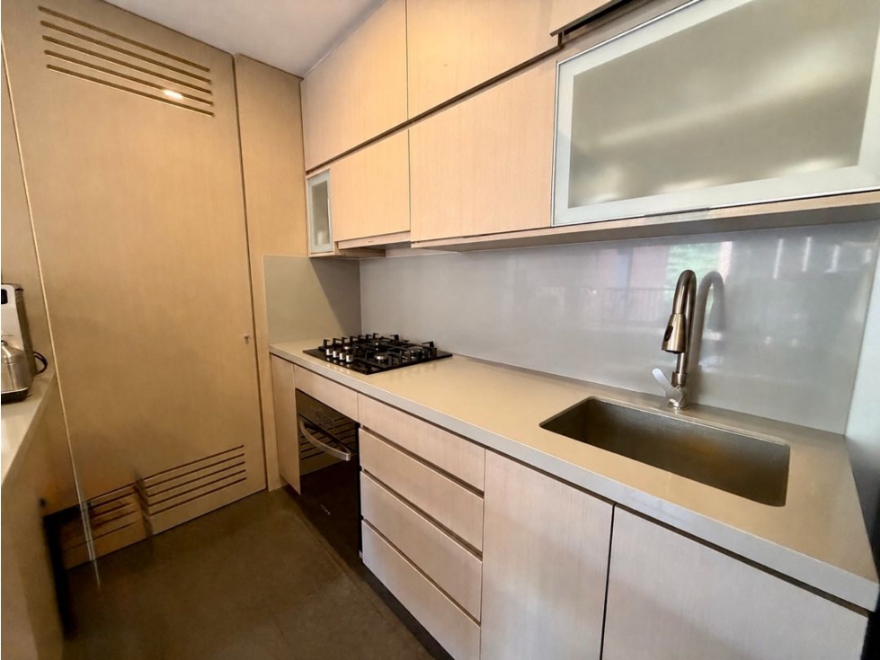 VENTA APARTAMENTO ALTOS DEL POBLADO — foto 4
