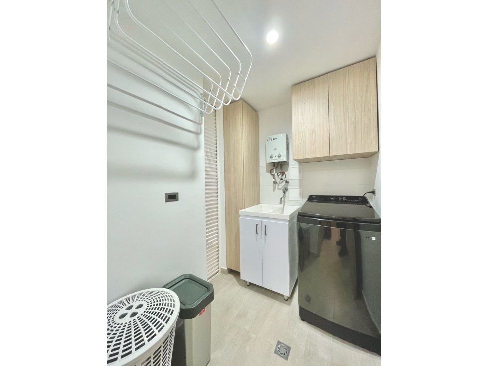 VENTA APARTAMENTO AMOBLADO DE LUJO EN ALPES CIRCUNVALAR PEREIRA — foto 4