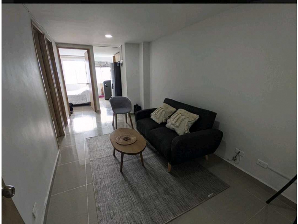 Venta apartamento amoblado edificio Alto de Palmas