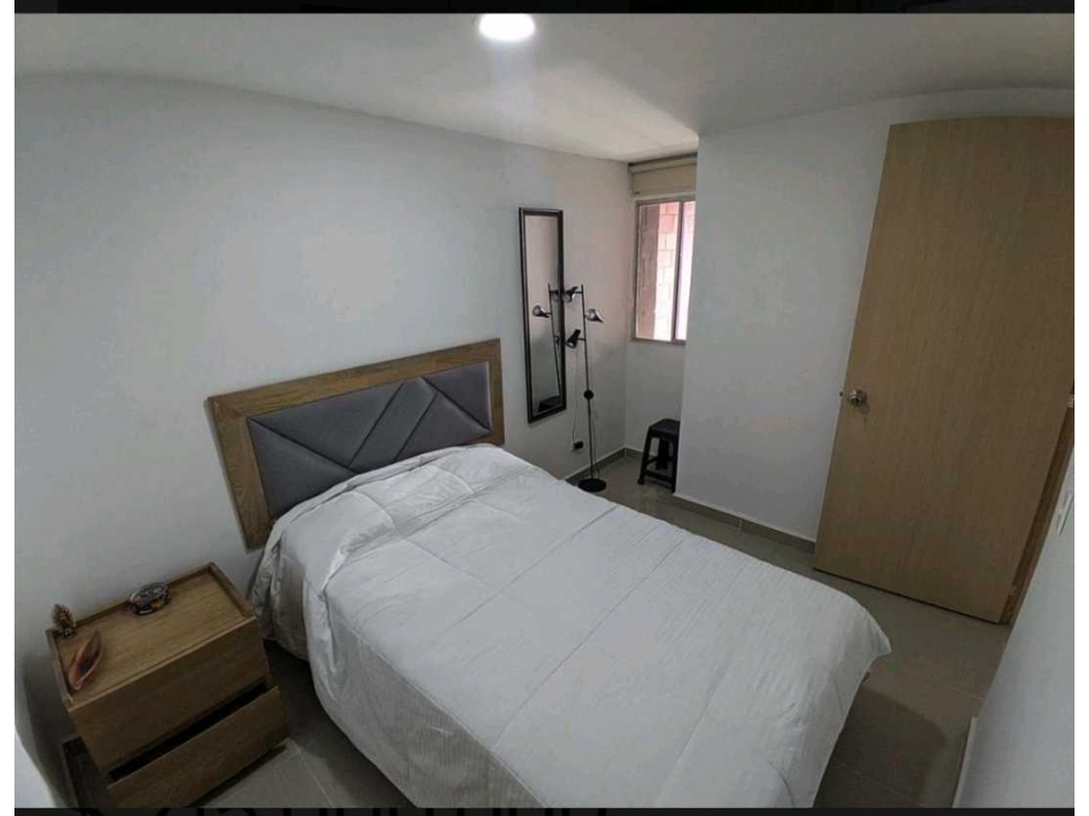 Venta apartamento amoblado edificio Alto de Palmas — foto 4