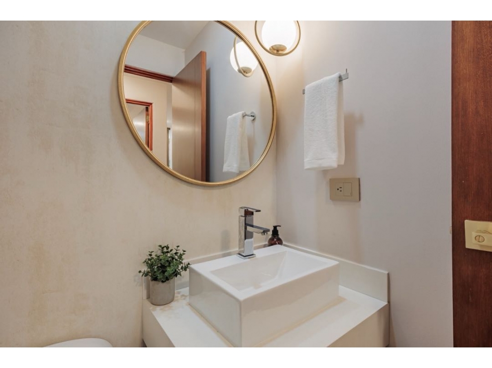 Apartamento Amoblado en Venta sector Poblado Provenza — foto 4