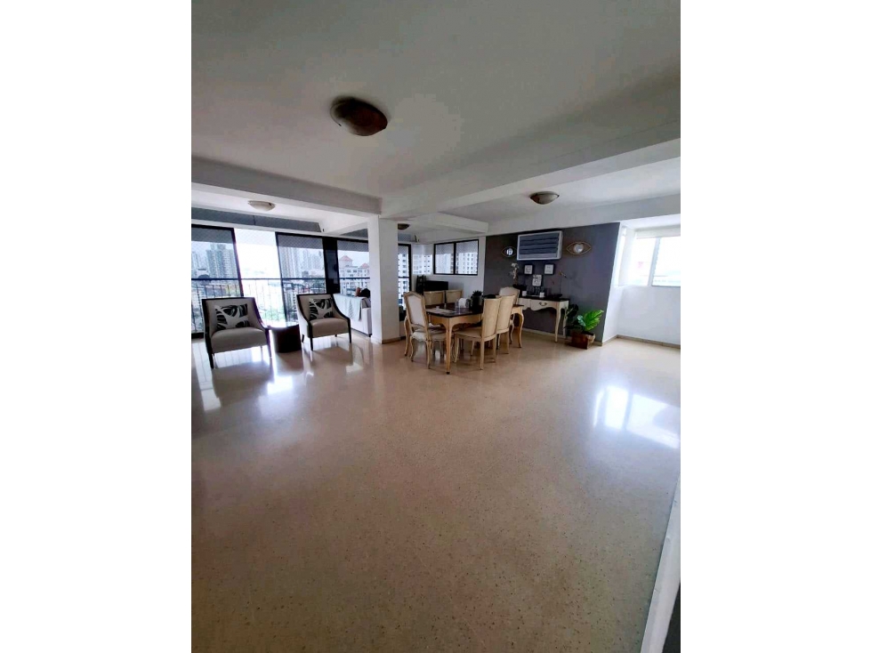 VENTA APARTAMENTO AMUEBLADO AMPLIO 1 POR PISO EN EL CARMEN — foto 3