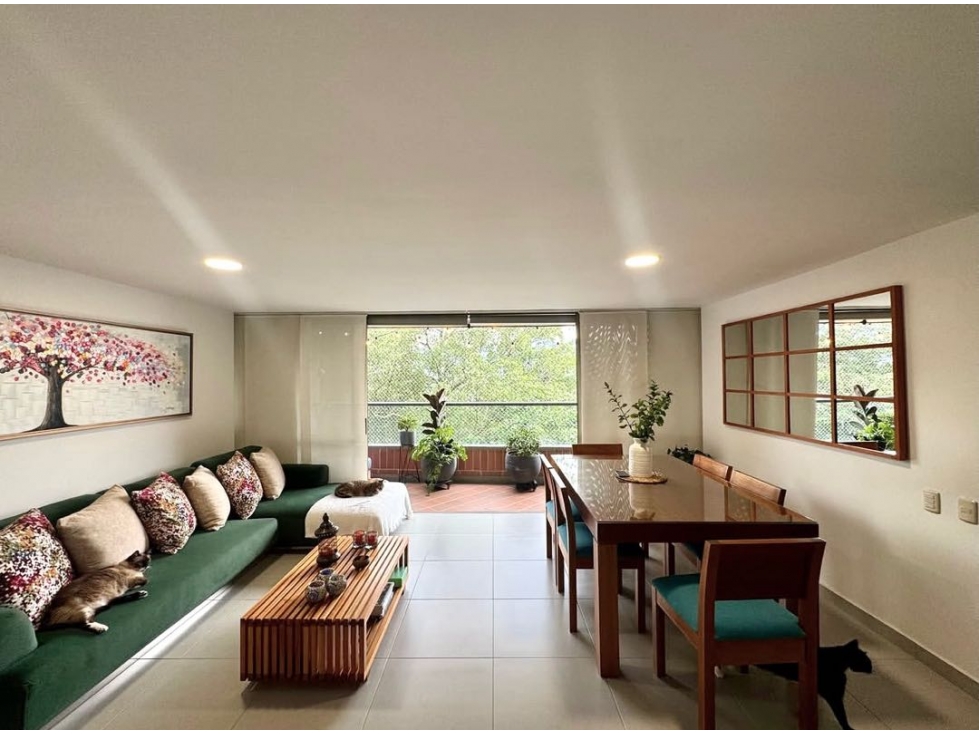 Venta apartamento vista verde. El Poblado, San Lucas. U completa. — foto 2