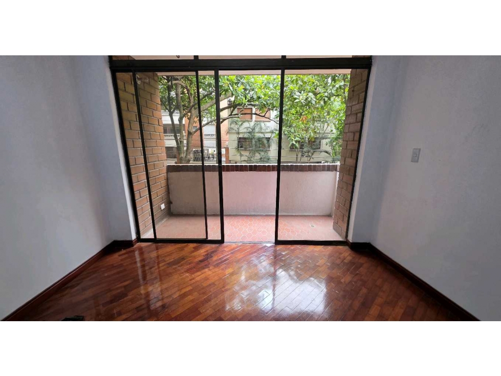 VENTA DE APARTAMENTO EN MEDELLIN - CONQUISTADORES — foto 3