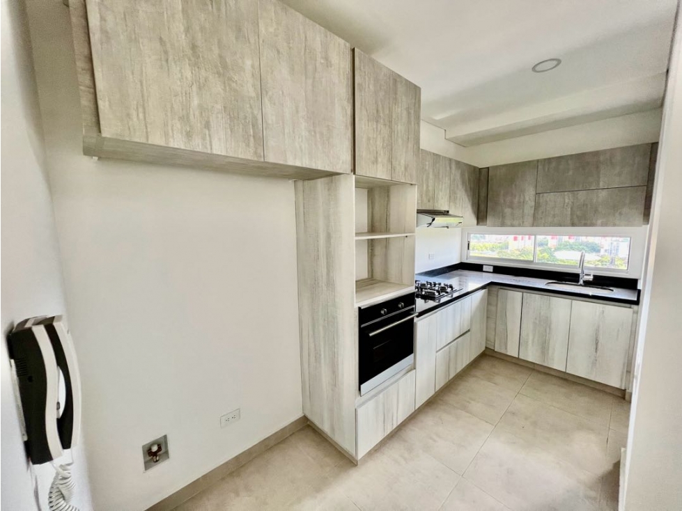VENTA APARTAMENTO BARRIO PROFESIONALES NORTE ARMENIA TORRE VALPARAISO
