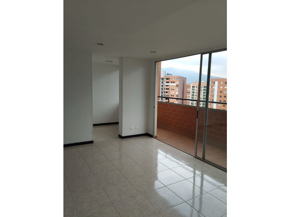 Venta Apartamento Loma De Los Bernal Belen Medellín — foto 5