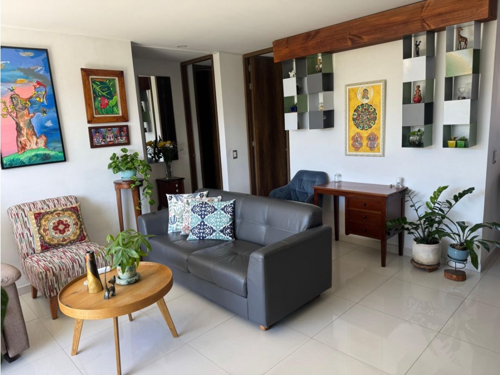 Venta Apartamento Laureles, Sector Nogal 64 m2 escritura, real 90 m2 — foto 3