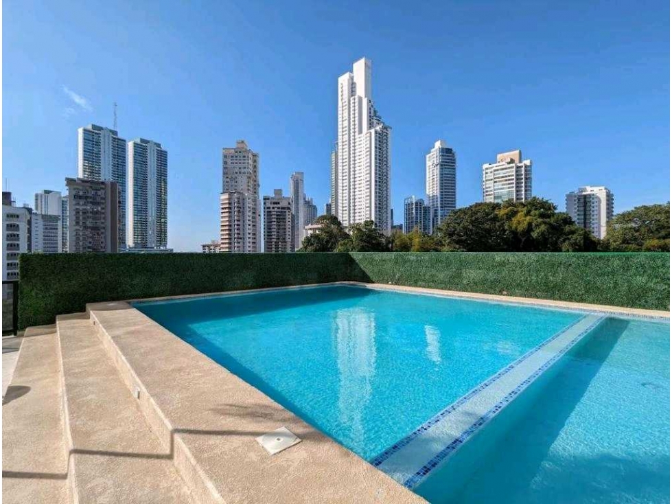VENTA APARTAMENTO CALLE 50 PH THE GRAY LINEA BLANCA SEMI AMUEBLADO — foto 2