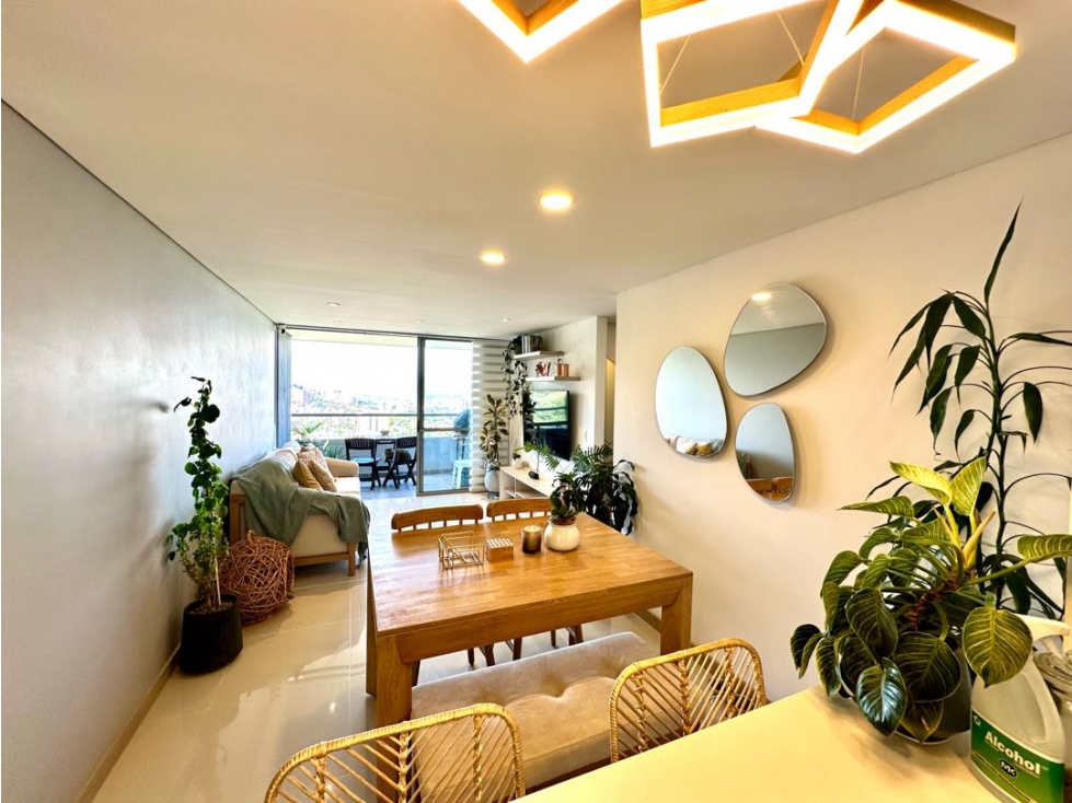 VENTA APARTAMENTO-ENVIGADO-CONEXIÓN ELÉCTRICA PARA CARRO-QUE VISTA !!!