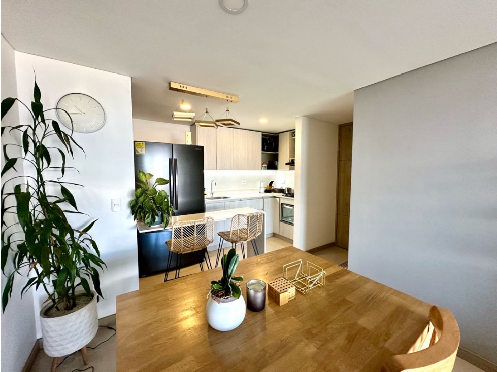VENTA APARTAMENTO-ENVIGADO-CONEXIÓN ELÉCTRICA PARA CARRO-QUE VISTA !!! — foto 3