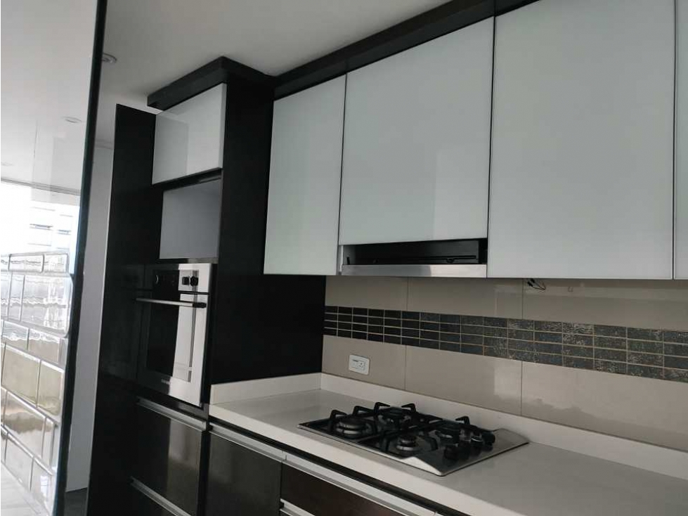 VENTA APARTAMENTO CENTRO INTERNACIONAL TORRE ALTAVISTA — foto 2