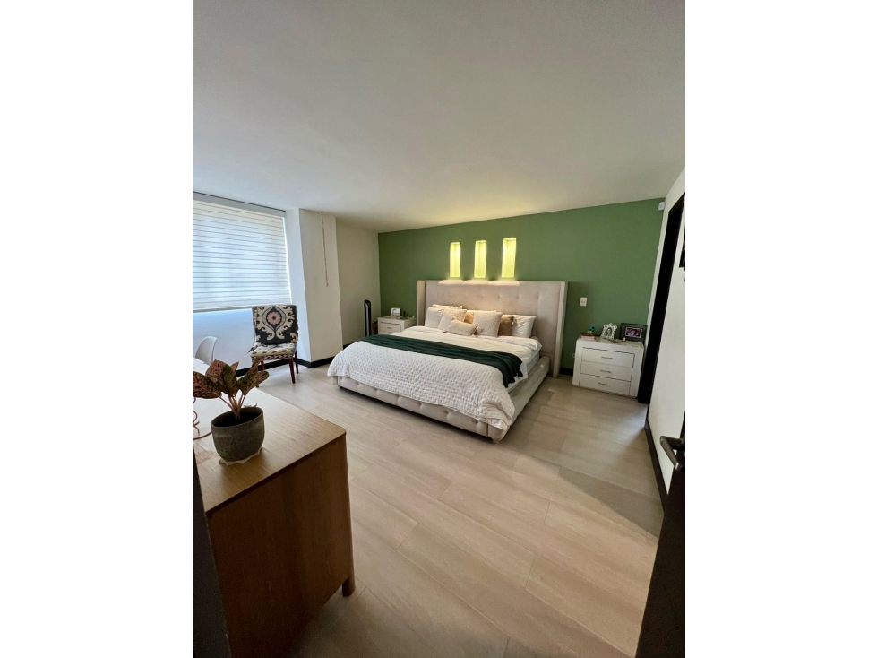 Venta - Apartamento cerca a El Tesoro de 220 m² el poblado-Medellín — foto 4