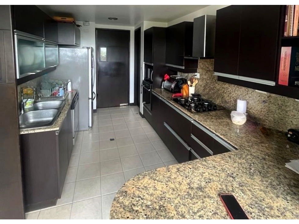 *Venta Apartamento cerca al Marymount* — foto 5