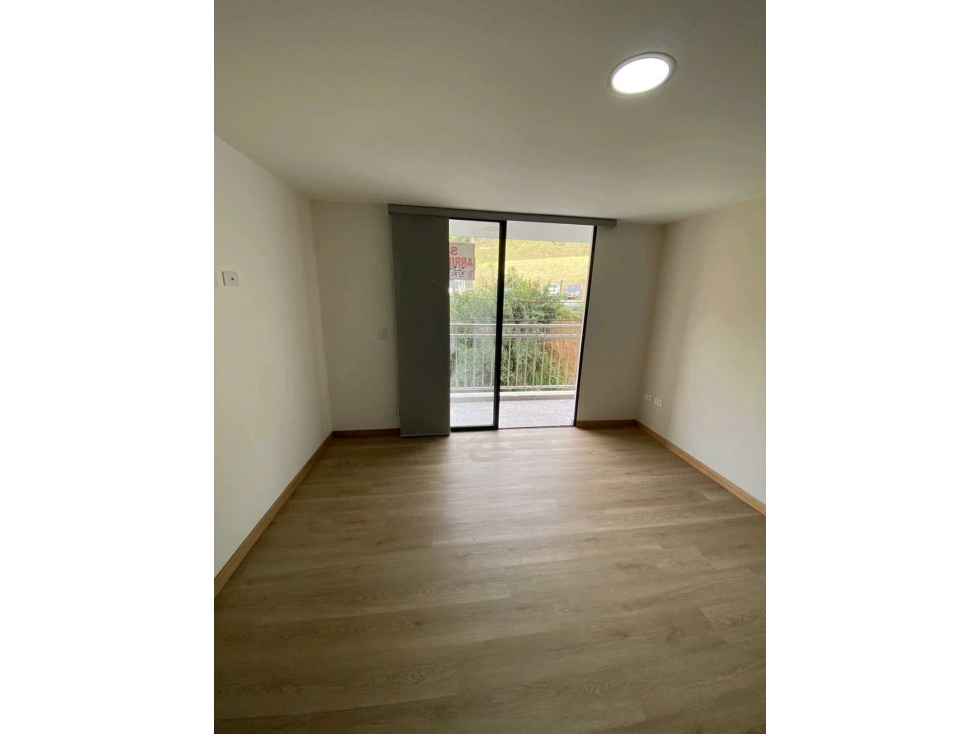 Venta apartamento, cerca al parque principal del Retiro — foto 4