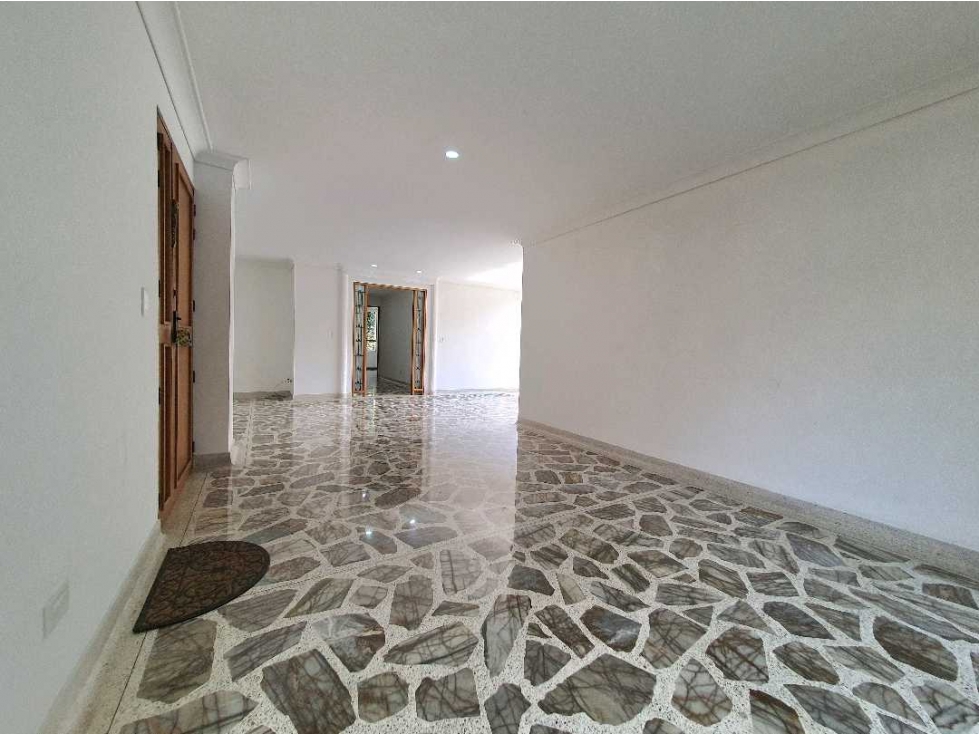 Venta apartamento cerca del Mall Drive in el Poblado Medellín — foto 4