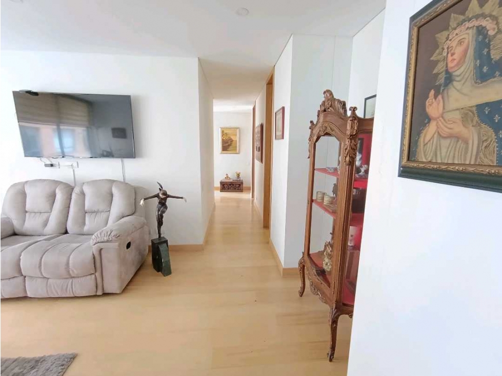 Venta apartamento chico Navarra