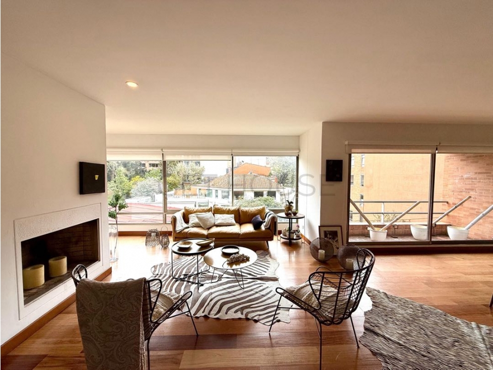 VENTA APARTAMENTO CHICO RESERVADO — foto 3