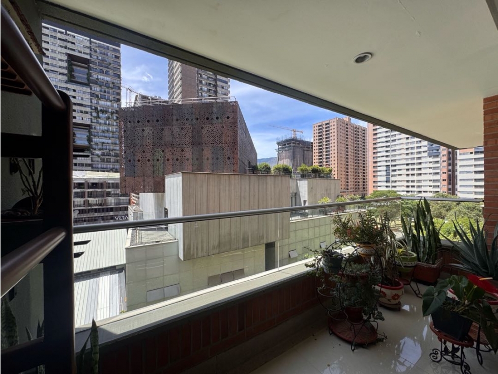 VENTA APARTAMENTO CIUDAD DEL RÍO, MEDELLIN — foto 5