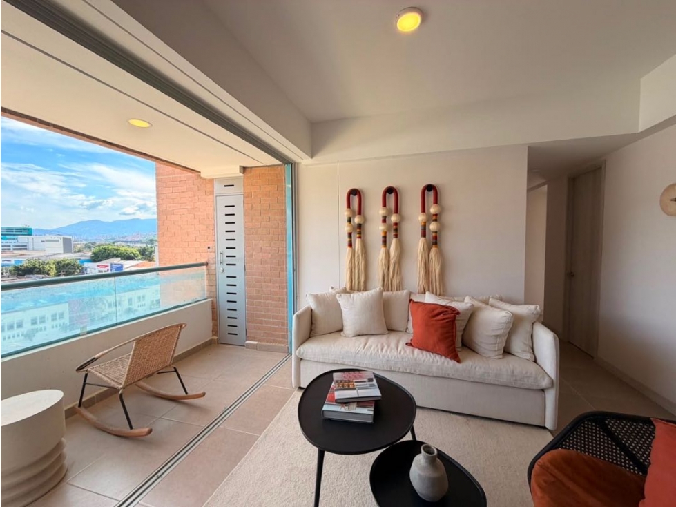Venta apartamento con balcón. Ciudad del Río. Unidad completa.